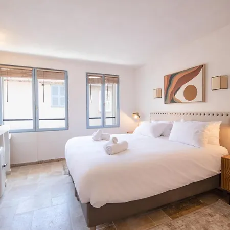 Pick A Flat's In - Rue Des Bouchonniers * Saint-Tropez